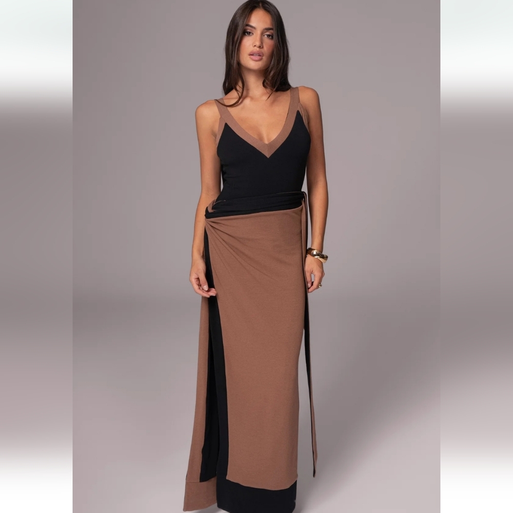Colorblock V-Neck Wrap Maxi Skirt Dress - Brown/Black - Picture 3 of 6